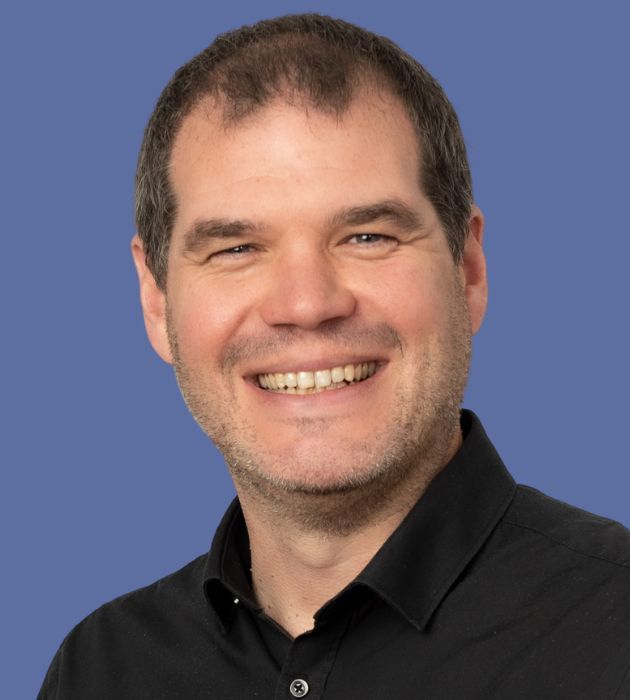Photo portrait of Jamie Cooke